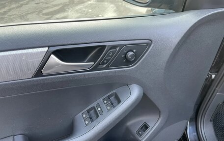 Volkswagen Jetta VI, 2016 год, 1 265 000 рублей, 15 фотография