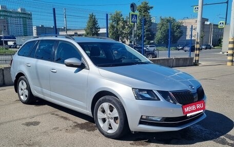 Skoda Octavia, 2018 год, 1 750 000 рублей, 2 фотография