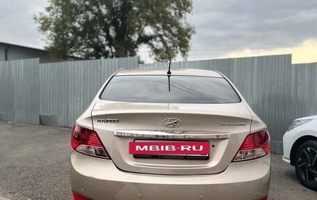 Hyundai Solaris II рестайлинг, 2011 год, 950 000 рублей, 8 фотография