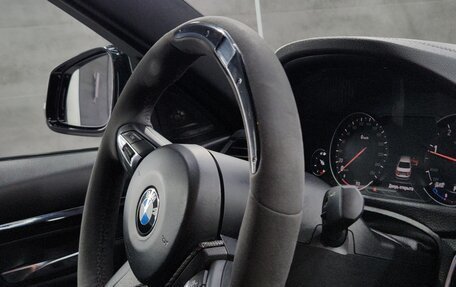 BMW 3 серия, 2018 год, 2 980 000 рублей, 15 фотография