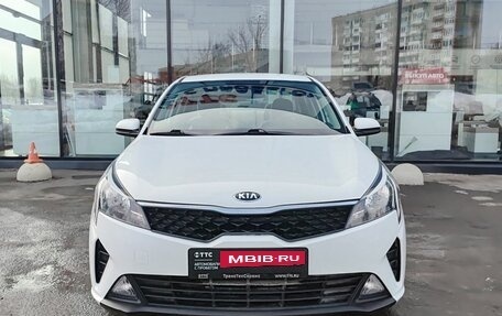 KIA Rio IV, 2021 год, 1 699 800 рублей, 2 фотография