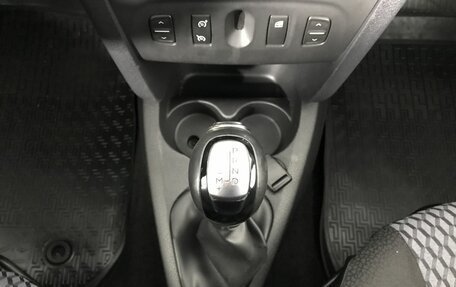 Renault Sandero II рестайлинг, 2018 год, 849 000 рублей, 13 фотография