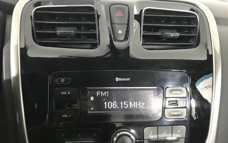 Renault Sandero II рестайлинг, 2018 год, 849 000 рублей, 12 фотография