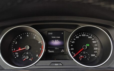 Volkswagen Tiguan II, 2017 год, 2 499 000 рублей, 16 фотография