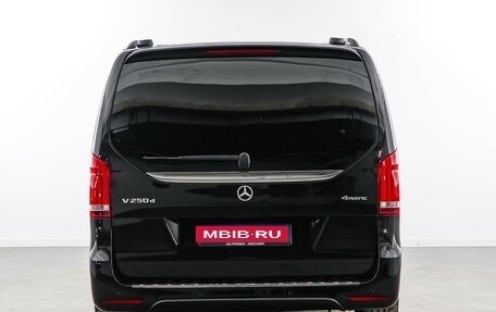 Mercedes-Benz V-Класс, 2021 год, 6 927 077 рублей, 4 фотография