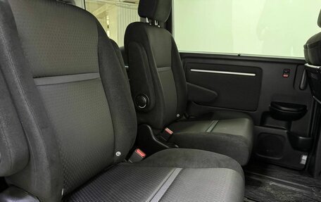 Honda Stepwgn IV, 2019 год, 2 494 000 рублей, 11 фотография