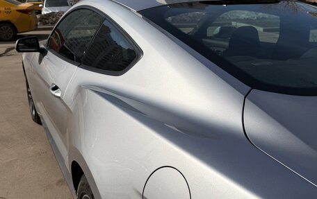 Ford Mustang VI рестайлинг, 2020 год, 2 850 000 рублей, 10 фотография