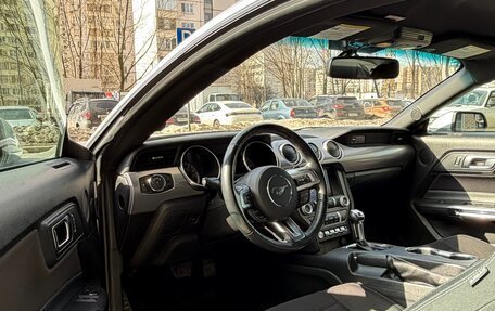 Ford Mustang VI рестайлинг, 2020 год, 2 850 000 рублей, 18 фотография