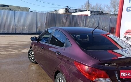 Hyundai Solaris II рестайлинг, 2011 год, 680 000 рублей, 4 фотография