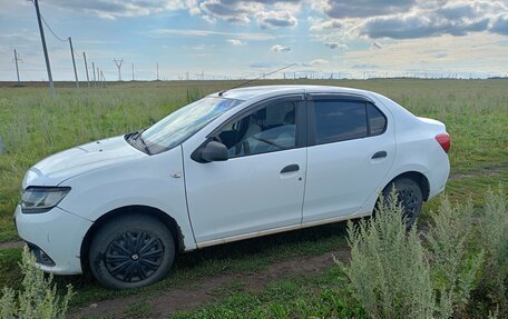 Renault Logan II, 2015 год, 510 000 рублей, 5 фотография