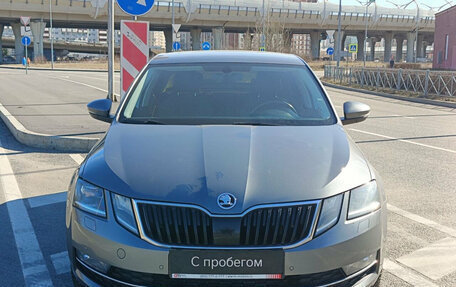 Skoda Octavia, 2017 год, 1 949 000 рублей, 2 фотография