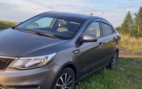 KIA Rio III рестайлинг, 2015 год, 1 060 000 рублей, 12 фотография