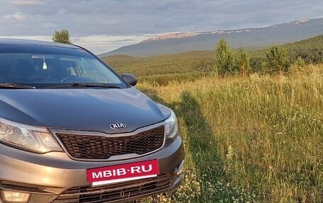 KIA Rio III рестайлинг, 2015 год, 1 060 000 рублей, 10 фотография