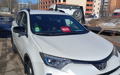 Toyota RAV4, 2019 год, 3 470 000 рублей, 1 фотография