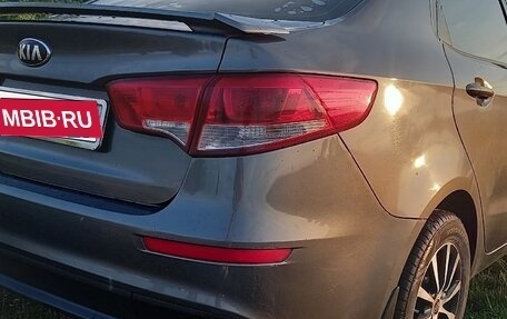 KIA Rio III рестайлинг, 2015 год, 1 060 000 рублей, 16 фотография