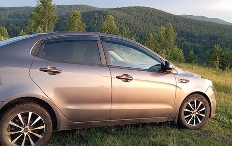 KIA Rio III рестайлинг, 2015 год, 1 060 000 рублей, 20 фотография