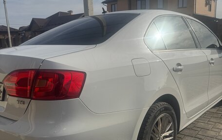 Volkswagen Jetta VI, 2013 год, 960 000 рублей, 11 фотография