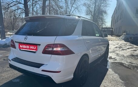 Mercedes-Benz M-Класс, 2014 год, 3 750 000 рублей, 3 фотография