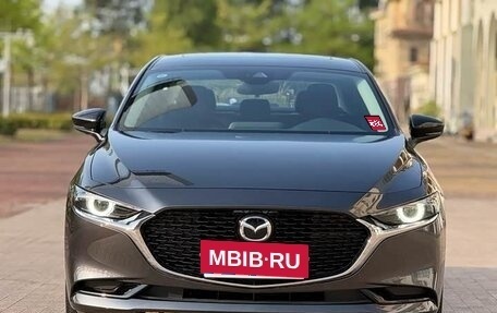 Mazda 3, 2022 год, 1 850 000 рублей, 2 фотография