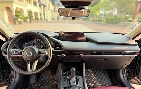 Mazda 3, 2022 год, 1 850 000 рублей, 16 фотография