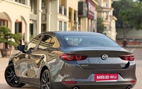 Mazda 3, 2022 год, 1 850 000 рублей, 6 фотография