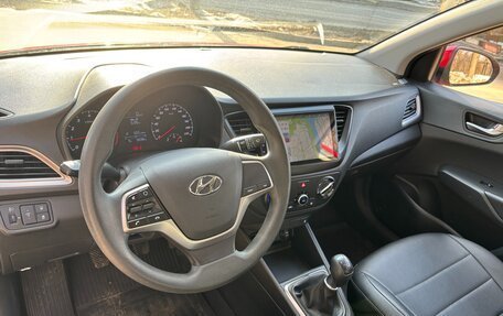 Hyundai Solaris II рестайлинг, 2020 год, 1 559 000 рублей, 7 фотография