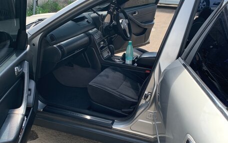 Nissan Skyline, 2002 год, 800 000 рублей, 14 фотография