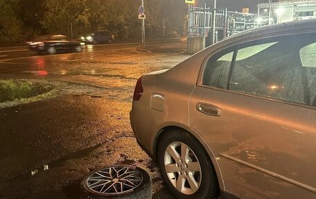 Nissan Skyline, 2002 год, 800 000 рублей, 30 фотография