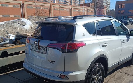 Toyota RAV4, 2019 год, 3 470 000 рублей, 3 фотография