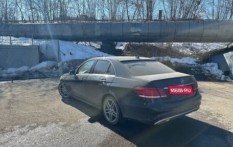 Mercedes-Benz E-Класс, 2015 год, 2 100 000 рублей, 4 фотография