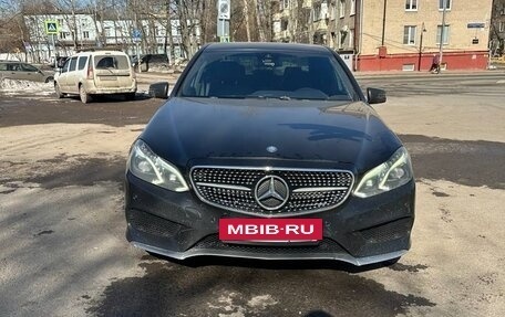 Mercedes-Benz E-Класс, 2015 год, 2 100 000 рублей, 5 фотография