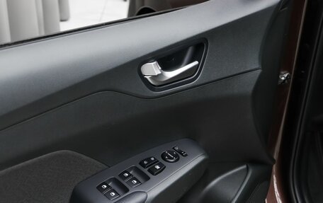 Hyundai Solaris II рестайлинг, 2022 год, 1 679 000 рублей, 16 фотография