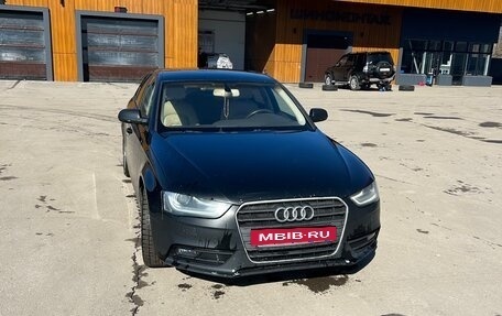 Audi A4, 2015 год, 1 300 000 рублей, 6 фотография