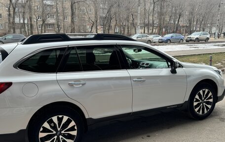 Subaru Outback IV рестайлинг, 2016 год, 1 690 000 рублей, 2 фотография