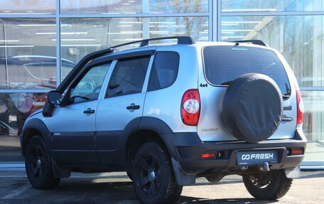 Chevrolet Niva I рестайлинг, 2018 год, 795 000 рублей, 2 фотография