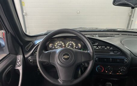 Chevrolet Niva I рестайлинг, 2018 год, 795 000 рублей, 11 фотография