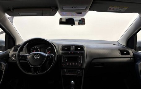 Volkswagen Polo VI (EU Market), 2015 год, 1 149 900 рублей, 4 фотография