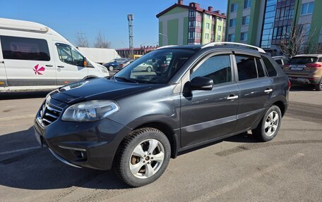 Renault Koleos I рестайлинг 2, 2013 год, 870 000 рублей, 1 фотография