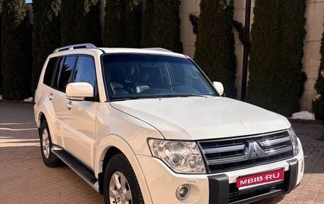 Mitsubishi Pajero IV, 2007 год, 1 350 000 рублей, 1 фотография
