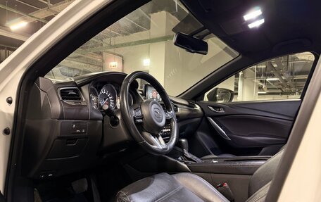 Mazda 6, 2016 год, 2 000 000 рублей, 11 фотография