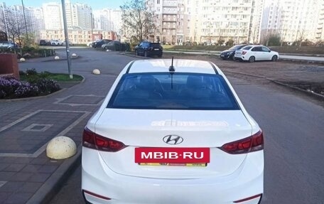 Hyundai Solaris II рестайлинг, 2018 год, 730 000 рублей, 5 фотография