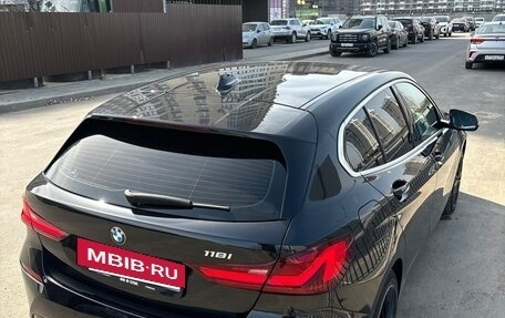 BMW 1 серия, 2019 год, 1 850 000 рублей, 4 фотография