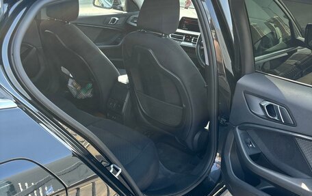 BMW 1 серия, 2019 год, 1 850 000 рублей, 17 фотография