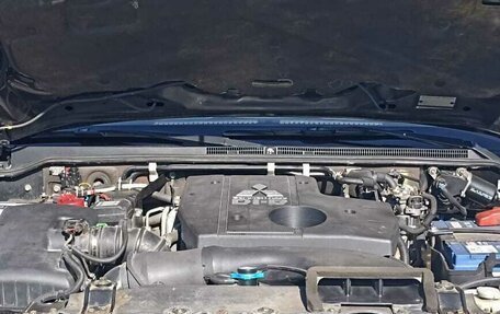 Mitsubishi Pajero IV, 2008 год, 1 800 000 рублей, 10 фотография