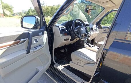 Mitsubishi Pajero IV, 2008 год, 1 800 000 рублей, 14 фотография