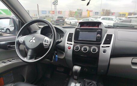 Mitsubishi Pajero Sport II рестайлинг, 2014 год, 1 950 000 рублей, 11 фотография