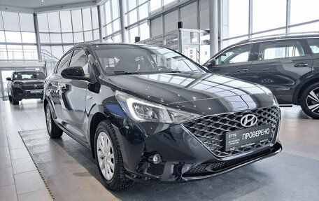 Hyundai Solaris II рестайлинг, 2020 год, 1 761 000 рублей, 3 фотография