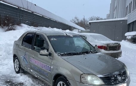 Renault Logan I, 2012 год, 320 000 рублей, 2 фотография