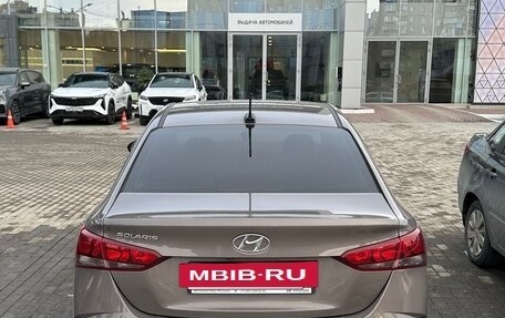 Hyundai Solaris II рестайлинг, 2021 год, 1 700 000 рублей, 5 фотография