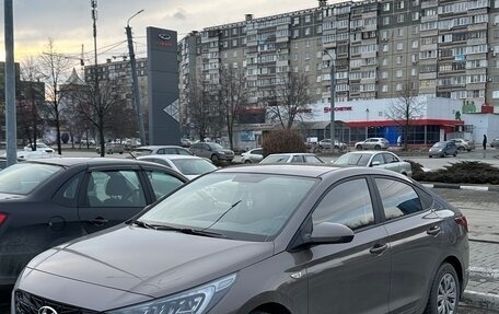 Hyundai Solaris II рестайлинг, 2021 год, 1 700 000 рублей, 7 фотография